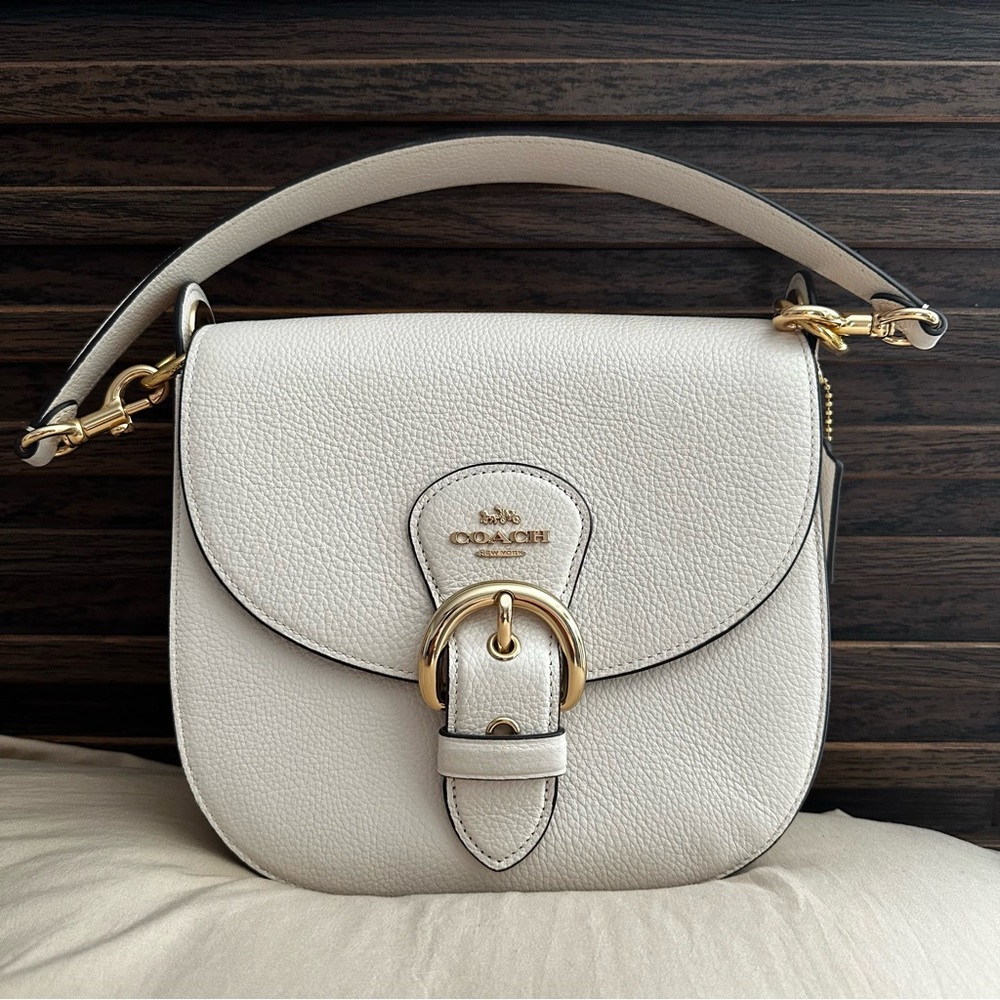 Coach cream shoulder bag